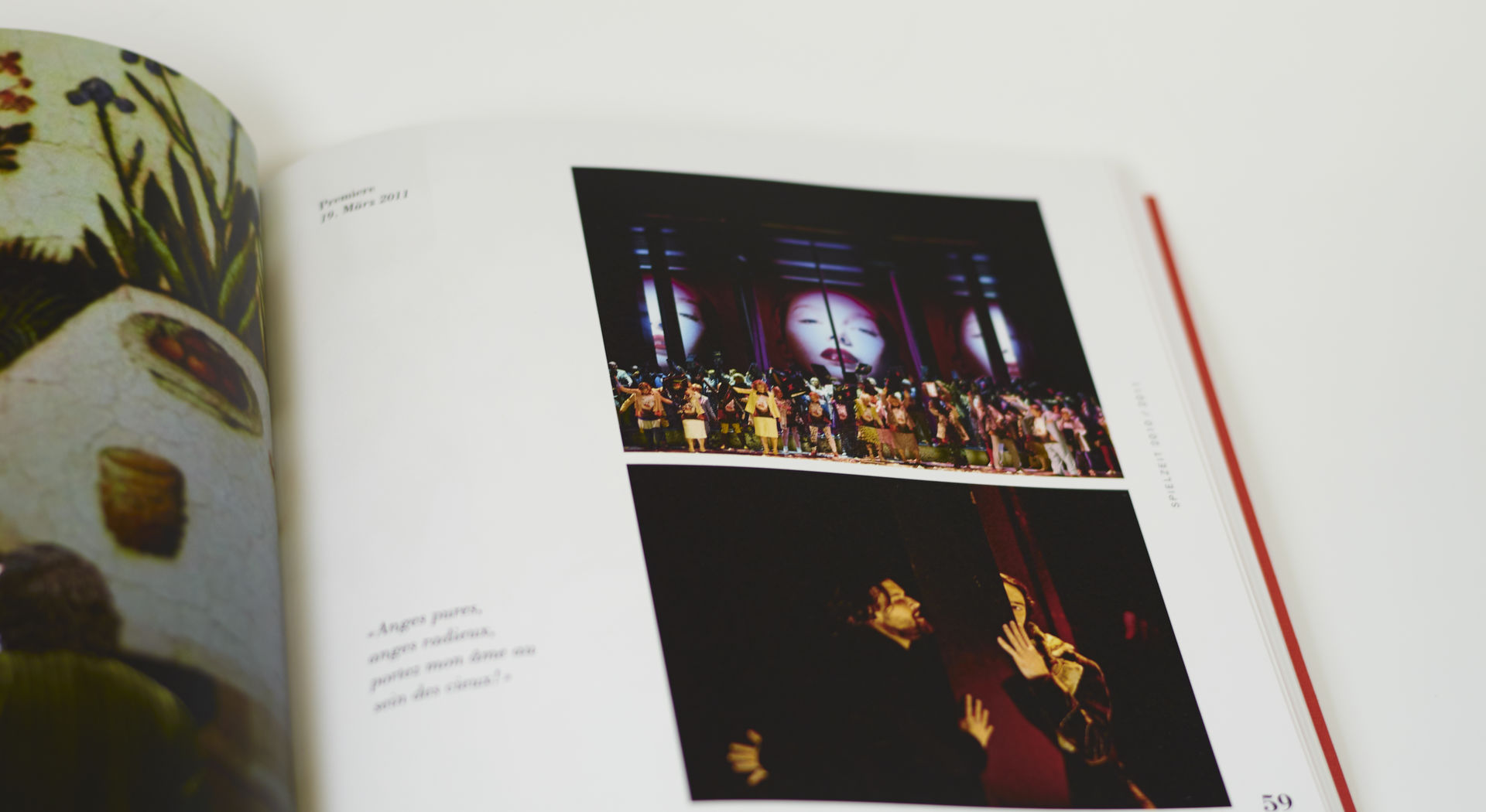 Opernhaus Graz, Buch